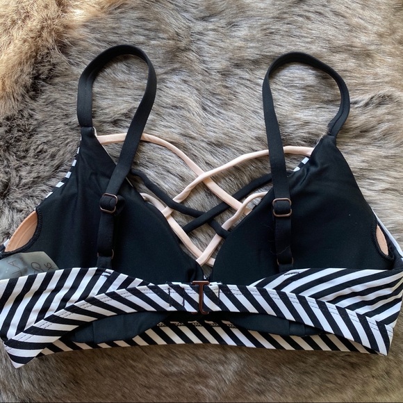 Striped Bikini Top - Picture 2 of 3